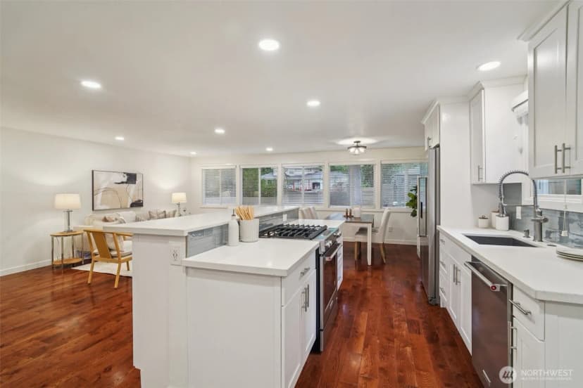 Property photo for 13204 Ne 190th Place, Woodinville photo 7