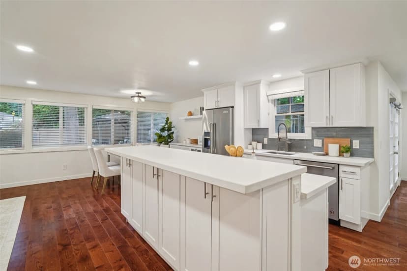 Property photo for 13204 Ne 190th Place, Woodinville photo 8