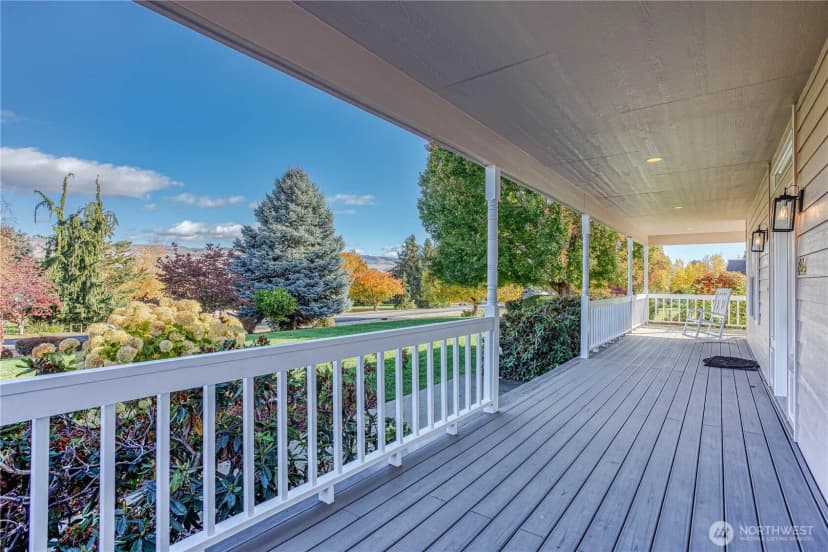 Property photo for 624 Meadows Drive, Wenatchee photo 28