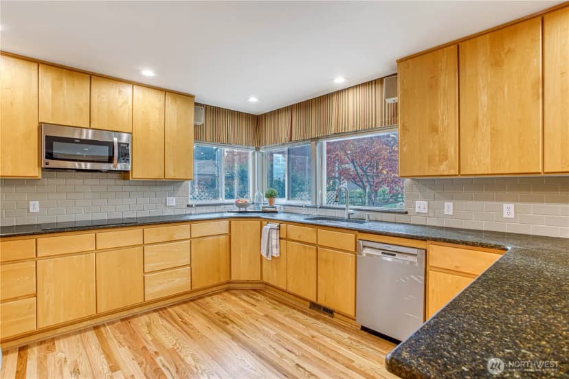 Property photo for 624 Meadows Drive, Wenatchee photo 7