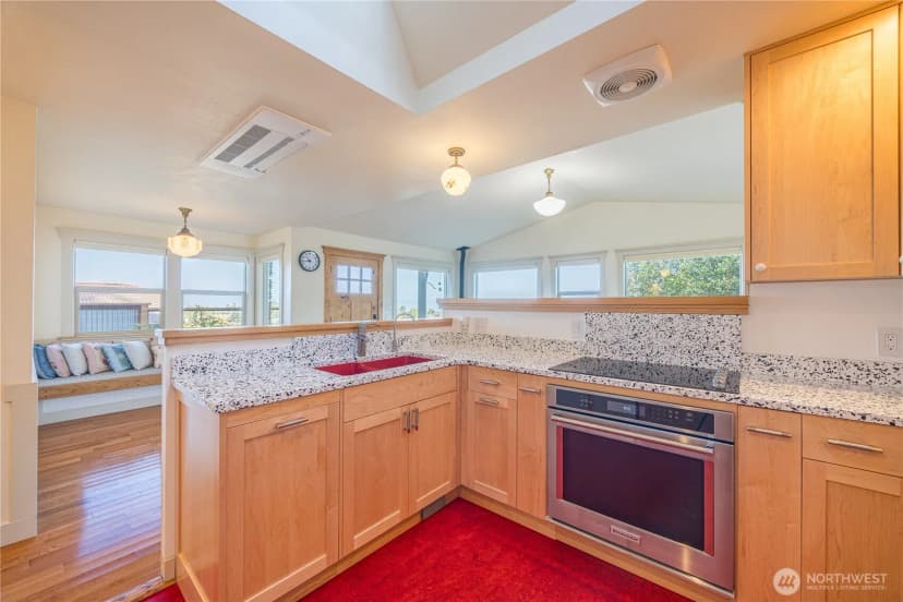 Property photo for 1136 E 7th Street, Port Angeles photo 18