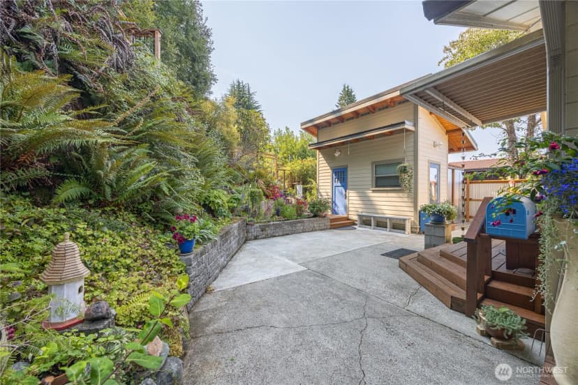 Property photo for 1136 E 7th Street, Port Angeles photo 28