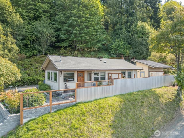 Property photo for 1136 E 7th Street, Port Angeles photo 2