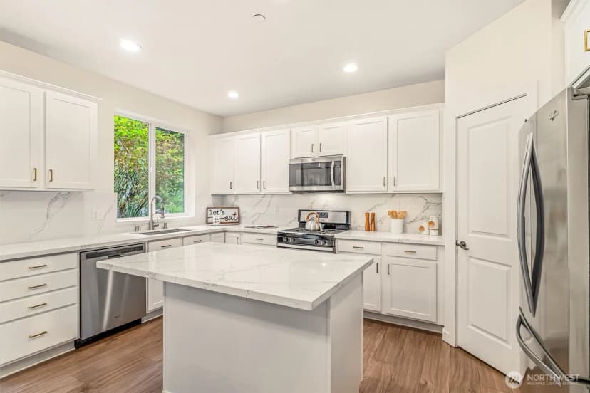 Property photo for 9213 Odin Way, Bothell photo 10
