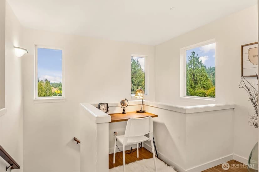 Property photo for 9213 Odin Way, Bothell photo 18