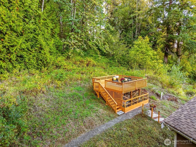 Property photo for 9213 Odin Way, Bothell photo 37
