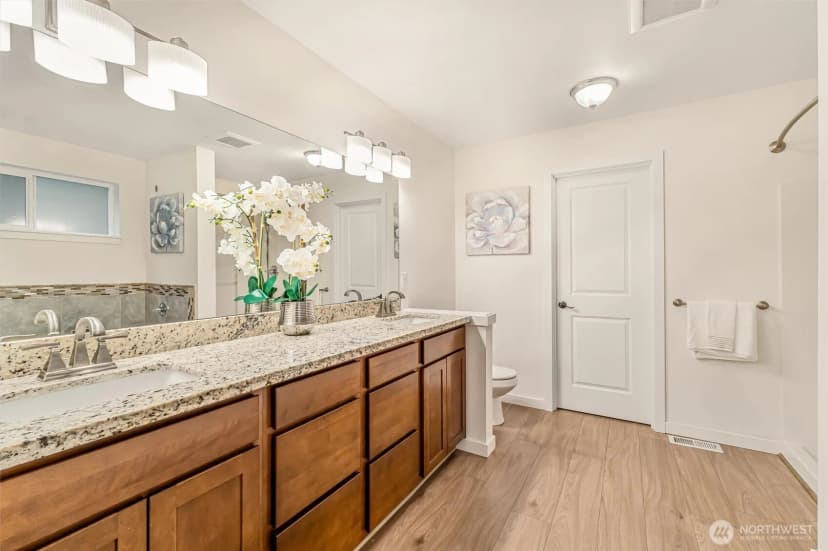 Property photo for 9213 Odin Way, Bothell photo 22