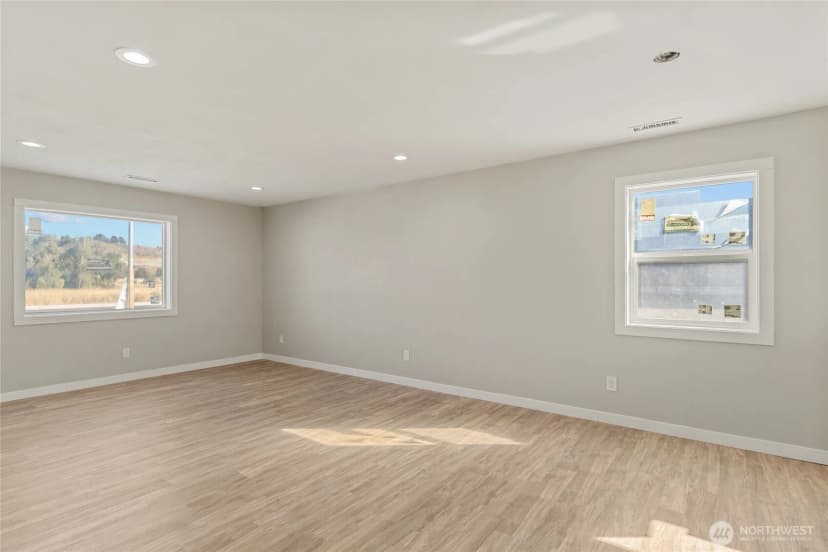Property photo for 420 Koala Avenue, Omak photo 6