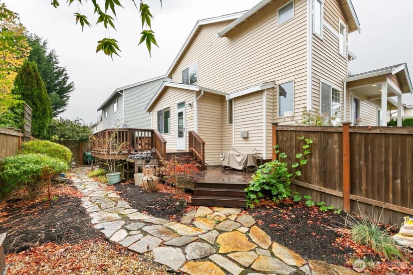 Property photo for 17928 15th Avenue W, Lynnwood photo 22
