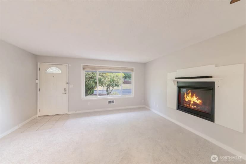 Property photo for 15130 15th Avenue S, Spanaway photo 7