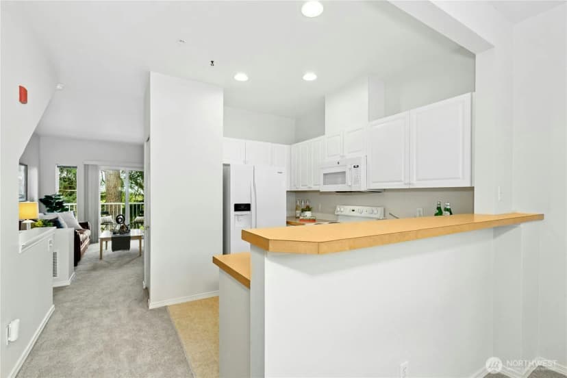 Property photo for 11821 Ne 162nd Court, Bothell photo 11