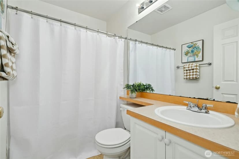 Property photo for 11821 Ne 162nd Court, Bothell photo 20