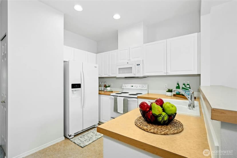 Property photo for 11821 Ne 162nd Court, Bothell photo 12