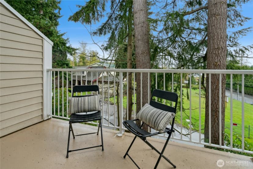Property photo for 11821 Ne 162nd Court, Bothell photo 28