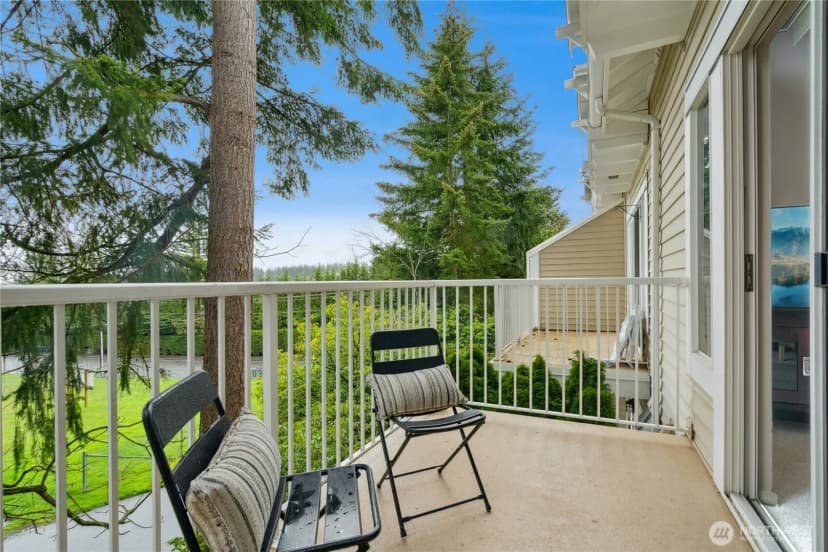 Property photo for 11821 Ne 162nd Court, Bothell photo 29