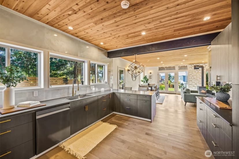 Property photo for 3267 S Harbor View Drive, Langley photo 16