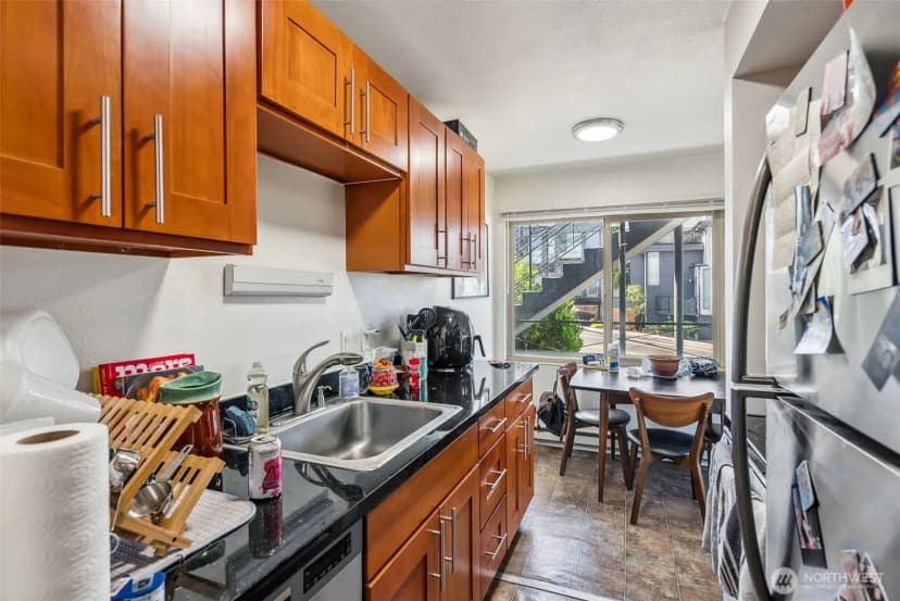 Property photo for 2350 Beacon Avenue S, Seattle photo 15