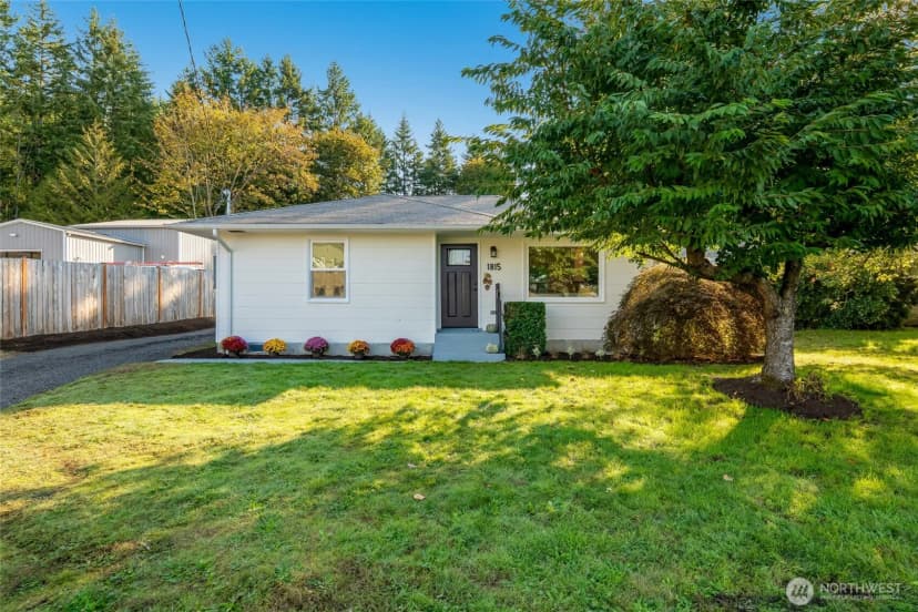 Property photo for 1815 Bickford Avenue, Snohomish