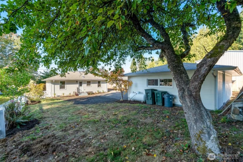Property photo for 1815 Bickford Avenue, Snohomish photo 23