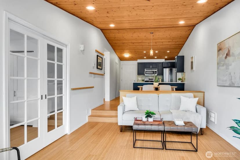 Property photo for 9484 Redmond-woodinville Rd Ne #c-305, Redmond photo 8