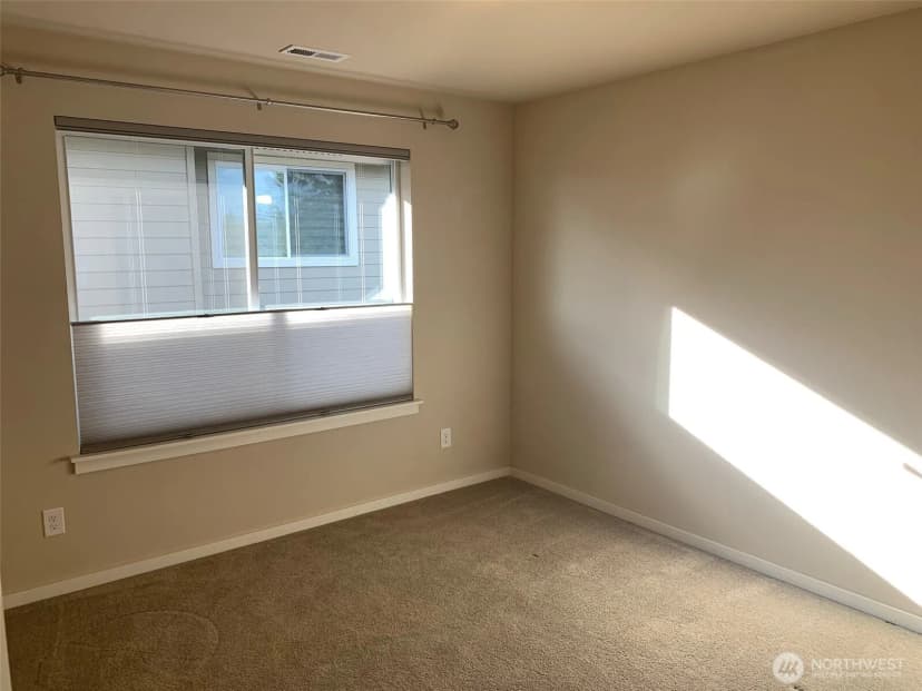 Property photo for 13406 Se 262 Street, Kent photo 11