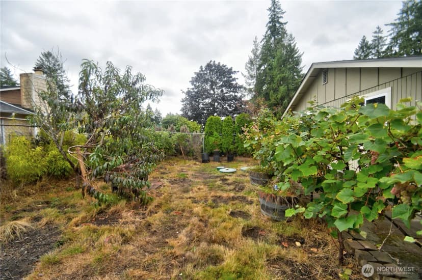 Property photo for 7520 14th Ave Ne, Olympia photo 24