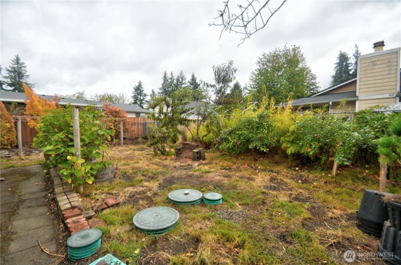 Property photo for 7520 14th Ave Ne, Olympia photo 25