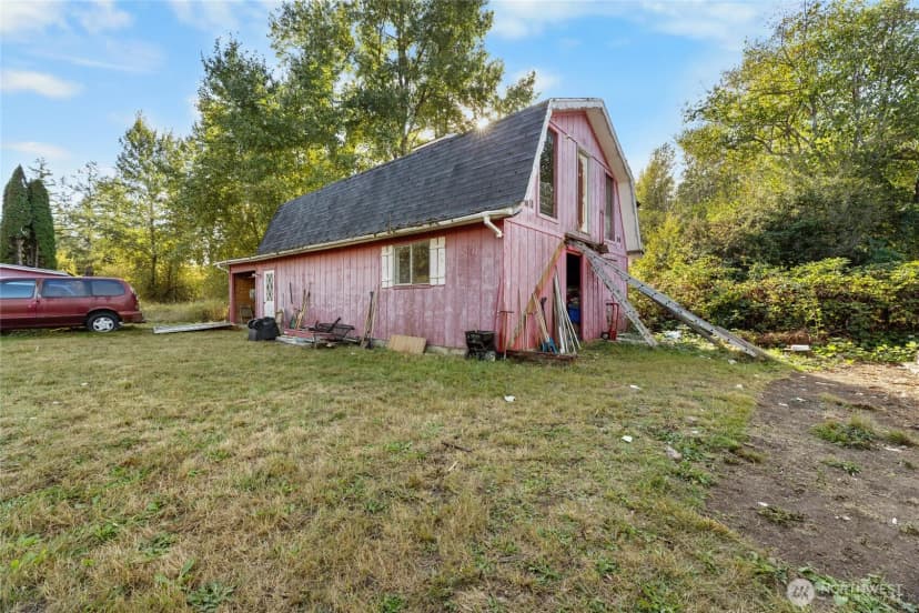 Property photo for 19008 22nd Avenue E, Tacoma photo 20