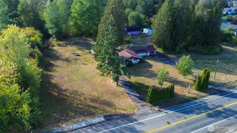 Property photo for 19008 22nd Avenue E, Tacoma photo 23
