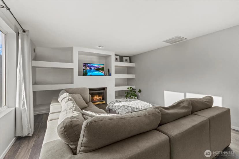Property photo for 21813 43rd Avenue Court E, Spanaway photo 10