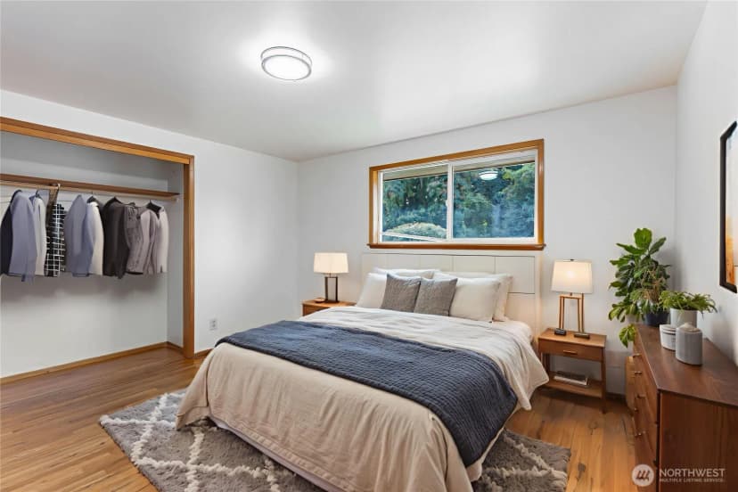 Property photo for 836 Sw 128th Street, Seattle photo 12