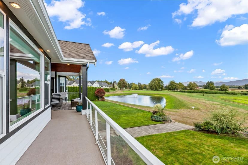 Property photo for 1712 Spring Meadows Drive, Lynden photo 19