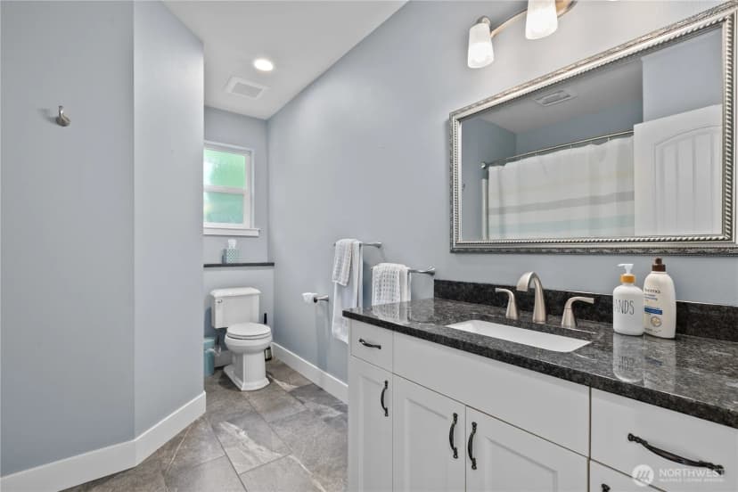 Property photo for 1712 Spring Meadows Drive, Lynden photo 26