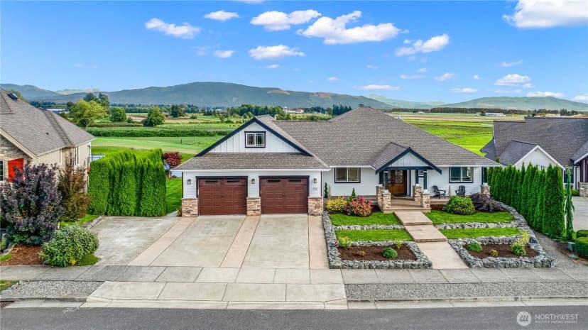 Property photo for 1712 Spring Meadows Drive, Lynden