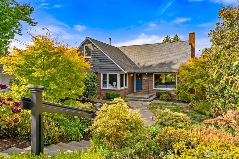 Property photo for 6545 47th Avenue Ne, Seattle
