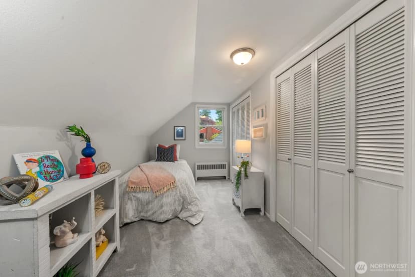 Property photo for 6545 47th Avenue Ne, Seattle photo 13