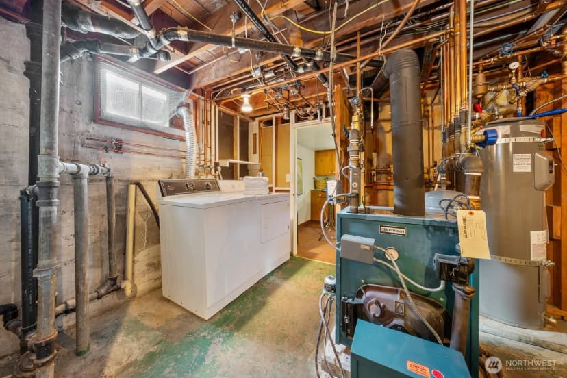 Property photo for 6545 47th Avenue Ne, Seattle photo 22
