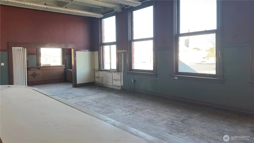 Property photo for 301 W Main Street, Almira photo 14