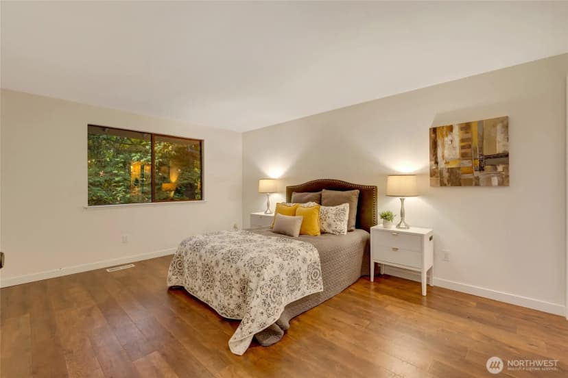 Property photo for 16921 135th Place Se, Renton photo 18