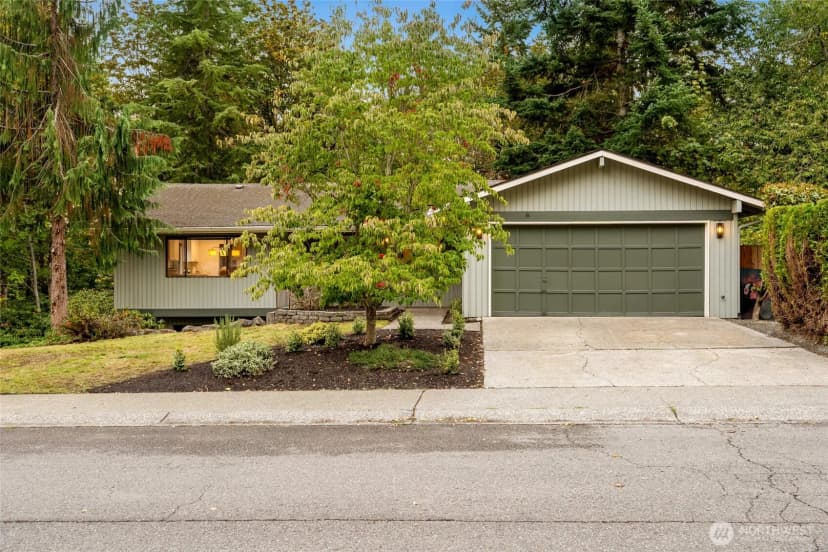 Property photo for 16921 135th Place Se, Renton