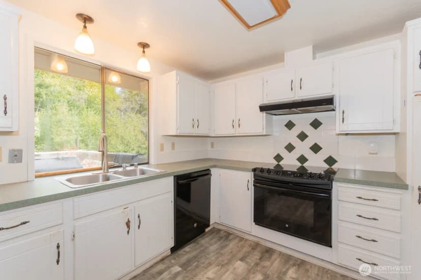Property photo for 3903 Nygren Place, Port Angeles photo 8