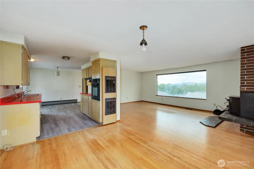 Property photo for 2313 Cascade Trail, Bremerton photo 12