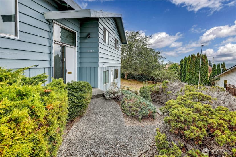 Property photo for 2313 Cascade Trail, Bremerton photo 6
