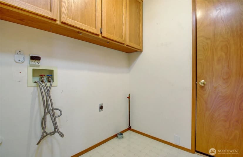 Property photo for 315 Lilac Drive, Mount Vernon photo 28