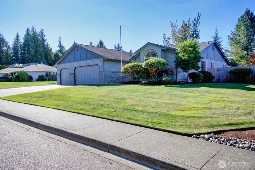 Property photo for 315 Lilac Drive, Mount Vernon