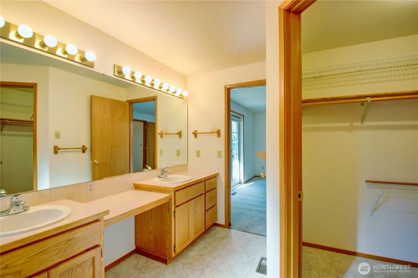 Property photo for 315 Lilac Drive, Mount Vernon photo 20