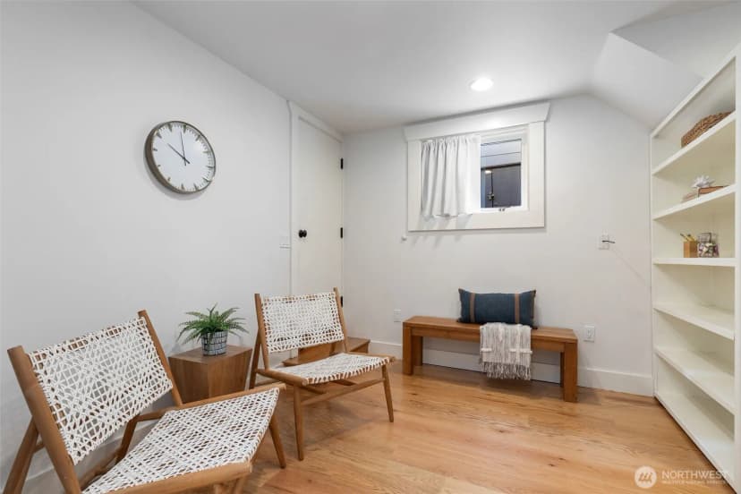 Property photo for 1022 Ne 69th Street, Seattle photo 19