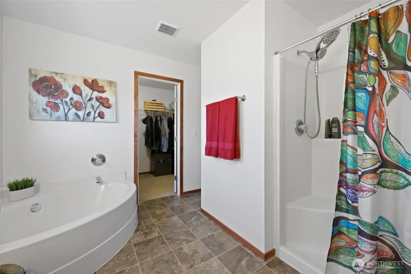 Property photo for 5771 Arcarro Court Se, Lacey photo 26