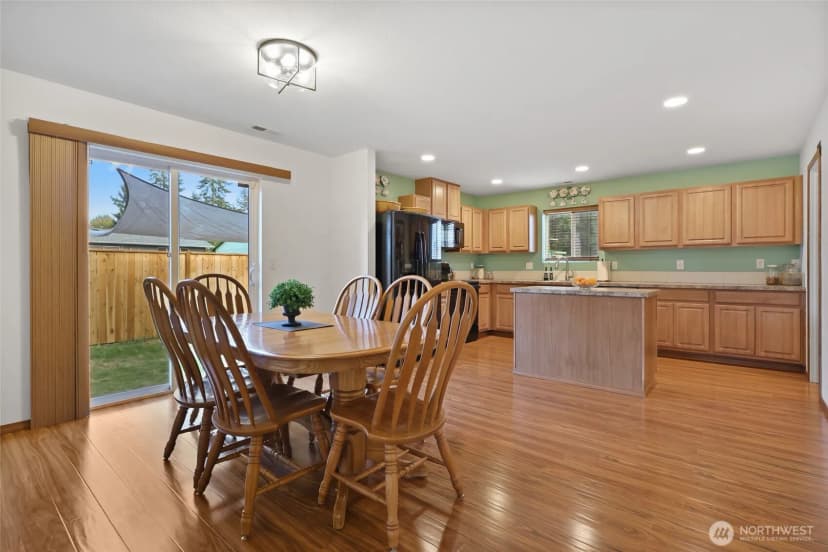 Property photo for 5771 Arcarro Court Se, Lacey photo 12