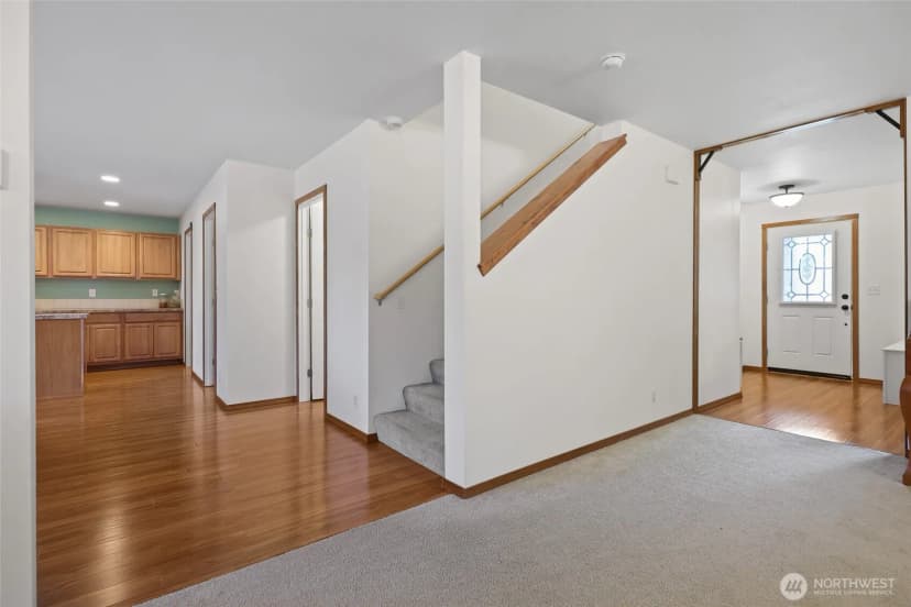 Property photo for 5771 Arcarro Court Se, Lacey photo 10